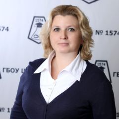 Маныч Елена